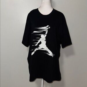 Stylish Black Graphic Tee
